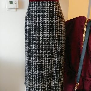 NWOT HALOGEN HAND WASHABLE LINED SKIRT
